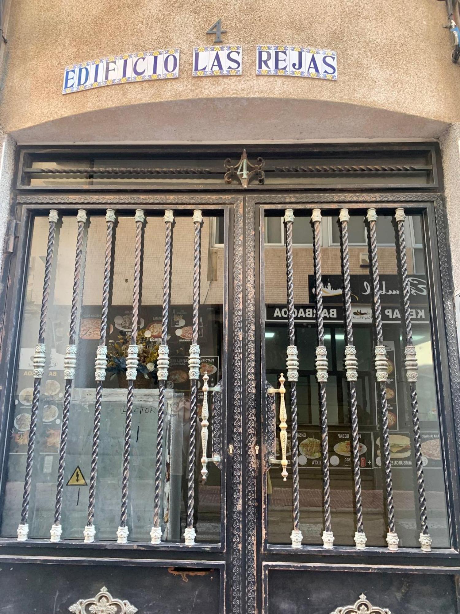 Schoene Wohnung In Zentrum Von Torrevieja Esterno foto